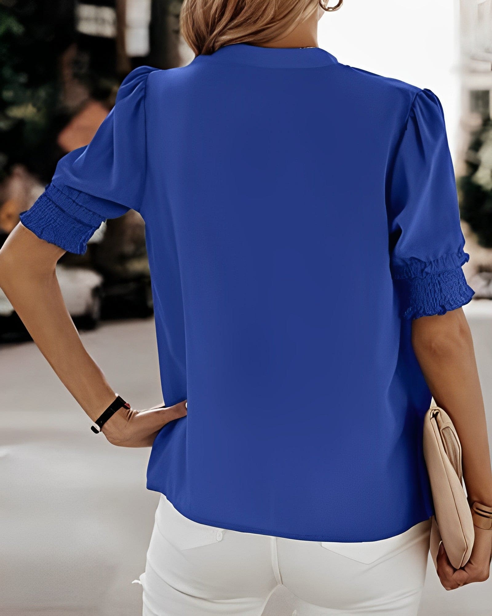 V-Ausschnitt Bluse mit kurzen Ärmeln